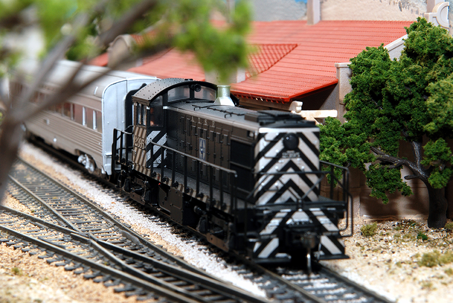 This small train layout only occupies four square feet.